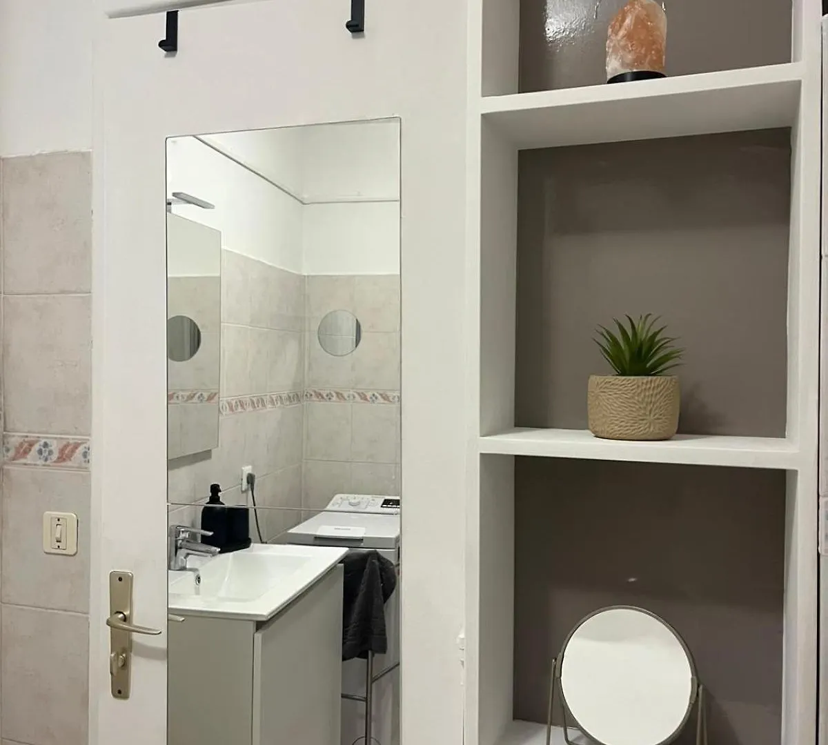 06Bq Studio Close To The Beach Roquebrune-Cap-Martin Frankreich
